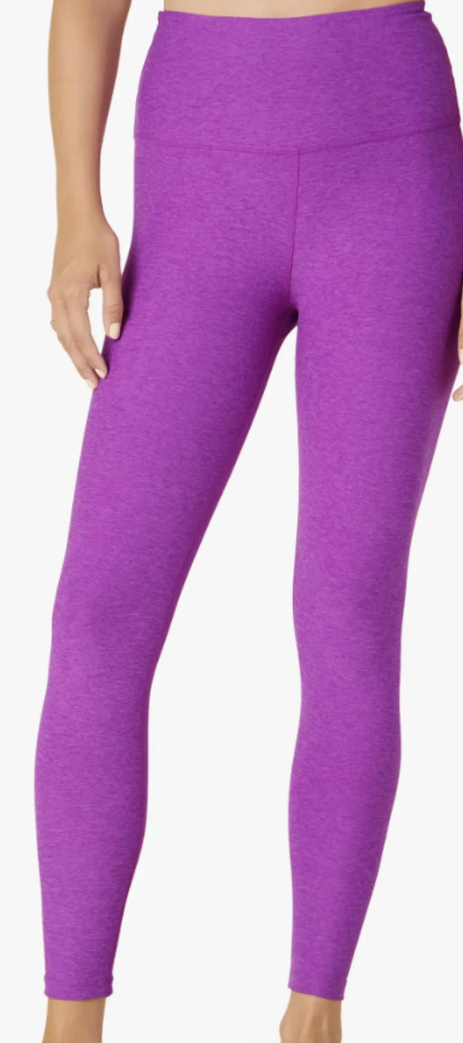 Review: Beyond Yoga Back Gathered Leggings in Wild Plum - Agent